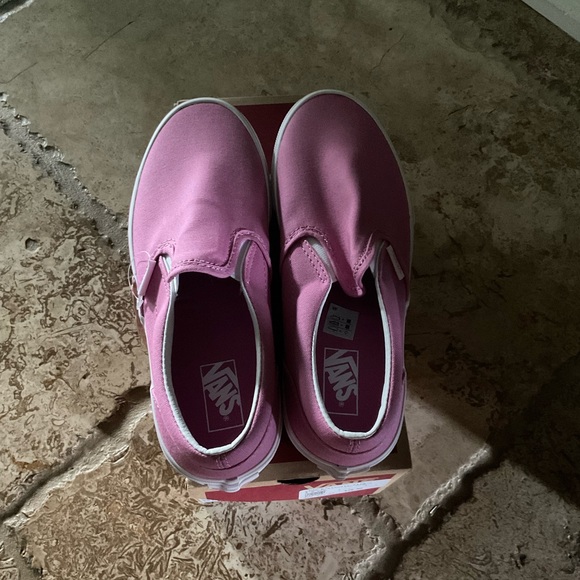 Pink vans - Picture 1 of 2